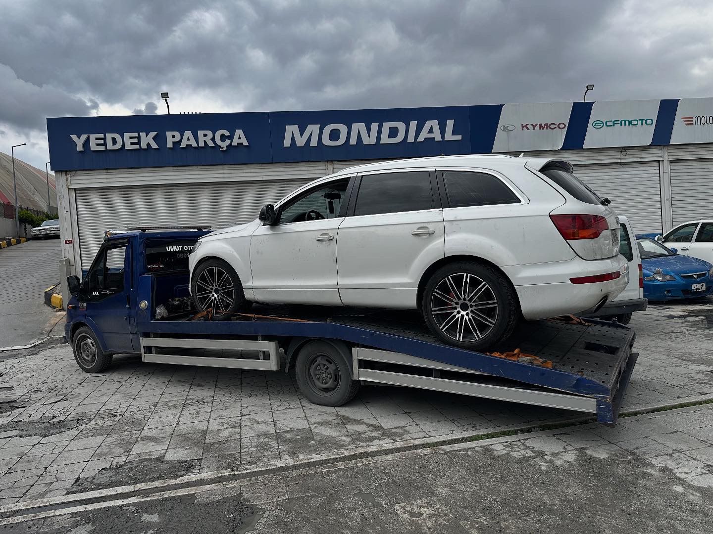 Umut Oto Tır Çekici